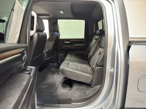 Used 2025 GMC Sierra 3500 Denali w/ Denali Reserve Package image 14