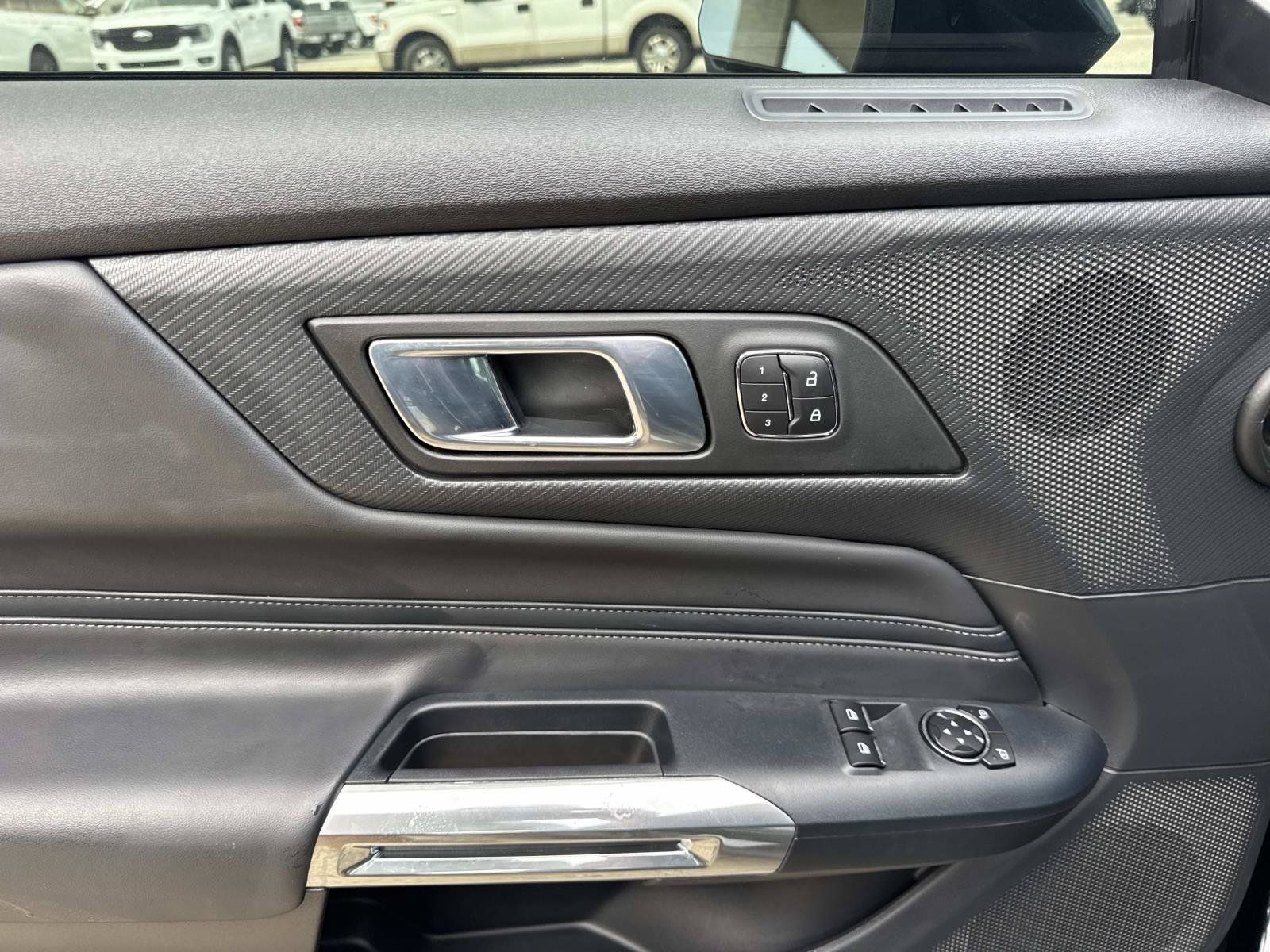 Used 2025 Ford Mustang GT Premium RWD image 19