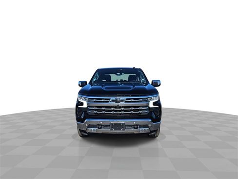 Certified 2024 Chevrolet Silverado 1500 LTZ image 3