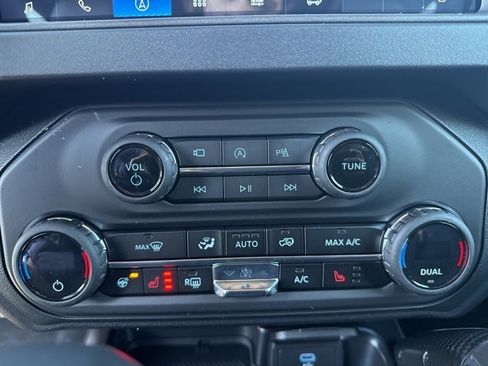 New 2025 Ford Bronco Raptor w/ Interior Carbon Fiber Pack image 17