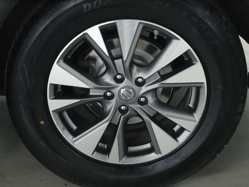 Used 2017 Nissan Murano SL image 39