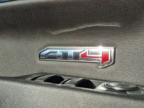 Used 2023 GMC Sierra 1500 AT4 w/ AT4 Premium Package AWD/4WD image 13