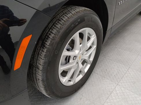 Used 2024 Chevrolet Equinox LT w/ LPO, Floor Liner Package image 31