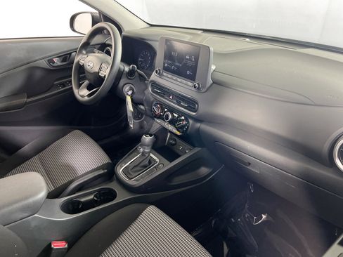 Used 2023 Hyundai Kona SE w/ Cargo Package image 26