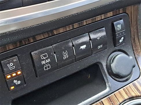 Used 2014 GMC Acadia Denali image 16