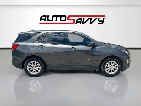 Used 2018 Chevrolet Equinox LS w/ LPO, Cargo Package FWD image 8