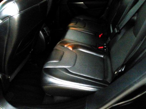 Used 2020 Jeep Cherokee Limited image 17