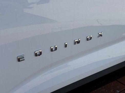 New 2026 Chevrolet Equinox LT w/ Safety and Technology Package FWD image 9