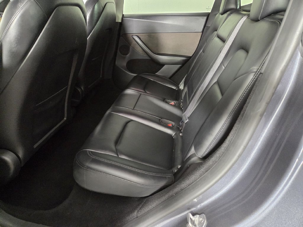 Used 2023 Tesla Model Y AWD image 20