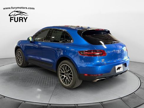 Used 2017 Porsche Macan AWD/4WD image 5