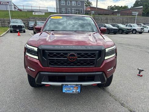 Used 2024 Nissan Frontier PRO-4X w/ Pro Convenience Package AWD/4WD image 2