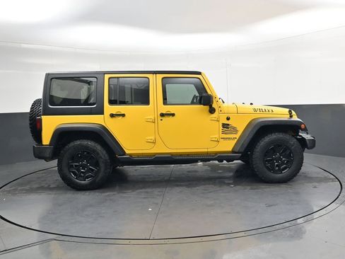 Used 2015 Jeep Wrangler Unlimited Sport image 4