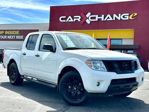 Used 2020 Nissan Frontier SV w/ Midnight Edition Floor Mats image 1