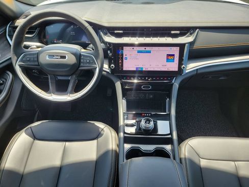New 2026 Jeep Grand Cherokee L Limited AWD/4WD image 9