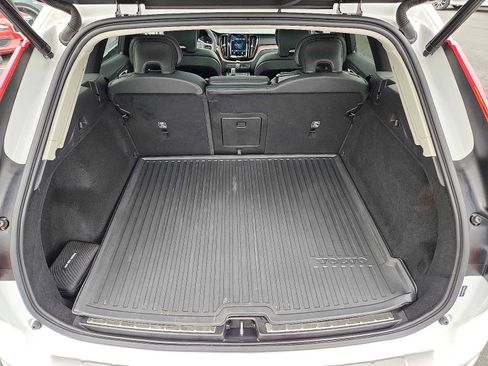 Used 2023 Volvo XC60 B5 Plus w/ Protection Package Premier image 27