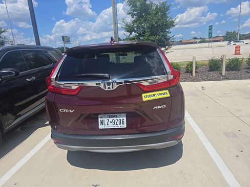 Used 2018 Honda CR-V EX image 7