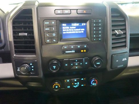 Used 2022 Ford F350 4x4 Regular Cab Super Duty image 14