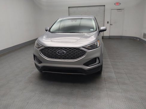 Used 2023 Ford Edge SEL image 15