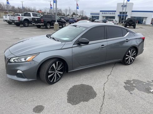 Used 2020 Nissan Altima 2.5 SR image 4
