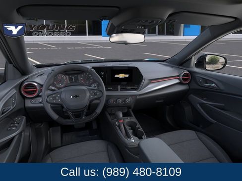 New 2026 Chevrolet Trax RS w/ Sunroof Package FWD image 15