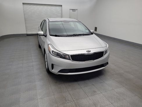 Used 2017 Kia Forte LX w/ LX Popular Package image 14