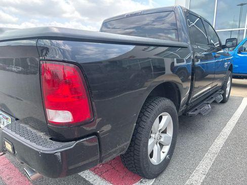 Used 2020 RAM 1500 Express w/ Express Value Package RWD image 2