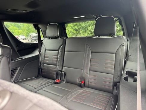 Used 2026 GMC Yukon AT4 Ultimate w/ LPO, Floor Liner Package AWD/4WD image 25