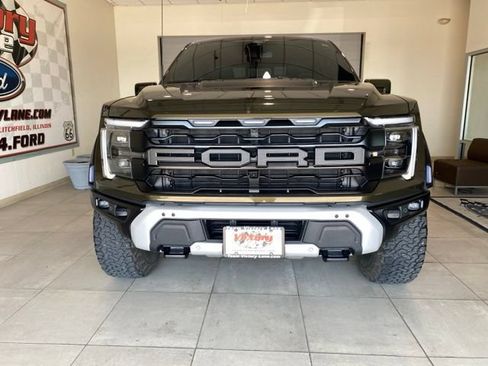 Used 2025 Ford F150 Raptor AWD/4WD image 2