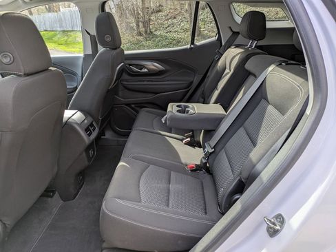 Certified 2022 GMC Terrain SLE w/ Driver Convenience Package AWD/4WD image 28