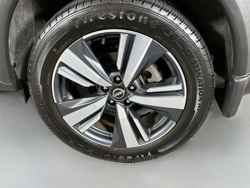 Used 2023 Nissan Rogue SL AWD/4WD image 31