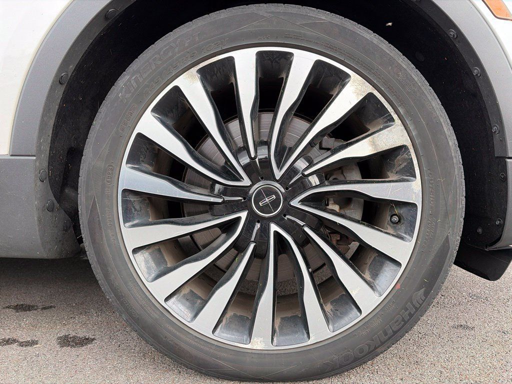 Used 2019 Lincoln MKC Black Label AWD/4WD image 23