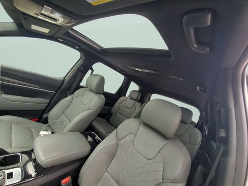 Used 2023 Kia Telluride EX X-Line AWD/4WD image 17