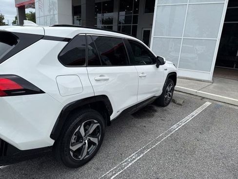 Used 2024 Toyota RAV4 SE AWD/4WD image 6