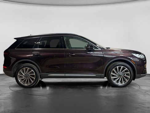 Used 2023 Lincoln Corsair Reserve w/ Equipment Group 201A AWD/4WD image 4