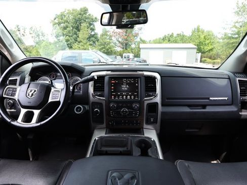 Used 2017 RAM 2500 Laramie w/ Sport Appearance Group AWD/4WD image 33