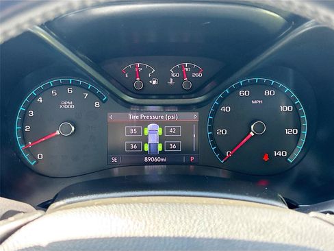 Used 2019 Chevrolet Colorado LT RWD image 12