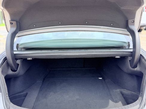 Used 2017 Acura TLX FWD image 7
