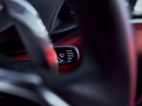 Used 2025 McLaren Artura Spider image 53