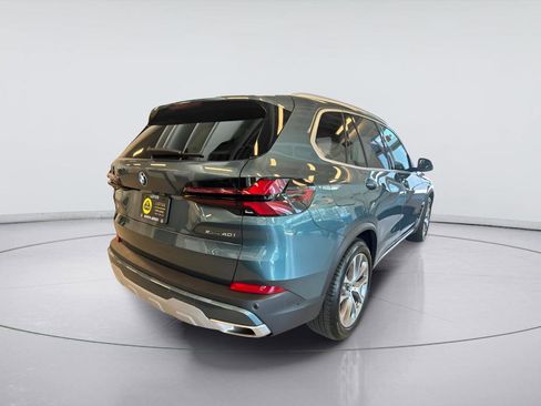 Used 2025 BMW X5 xDrive40i w/ Premium Package AWD/4WD image 4