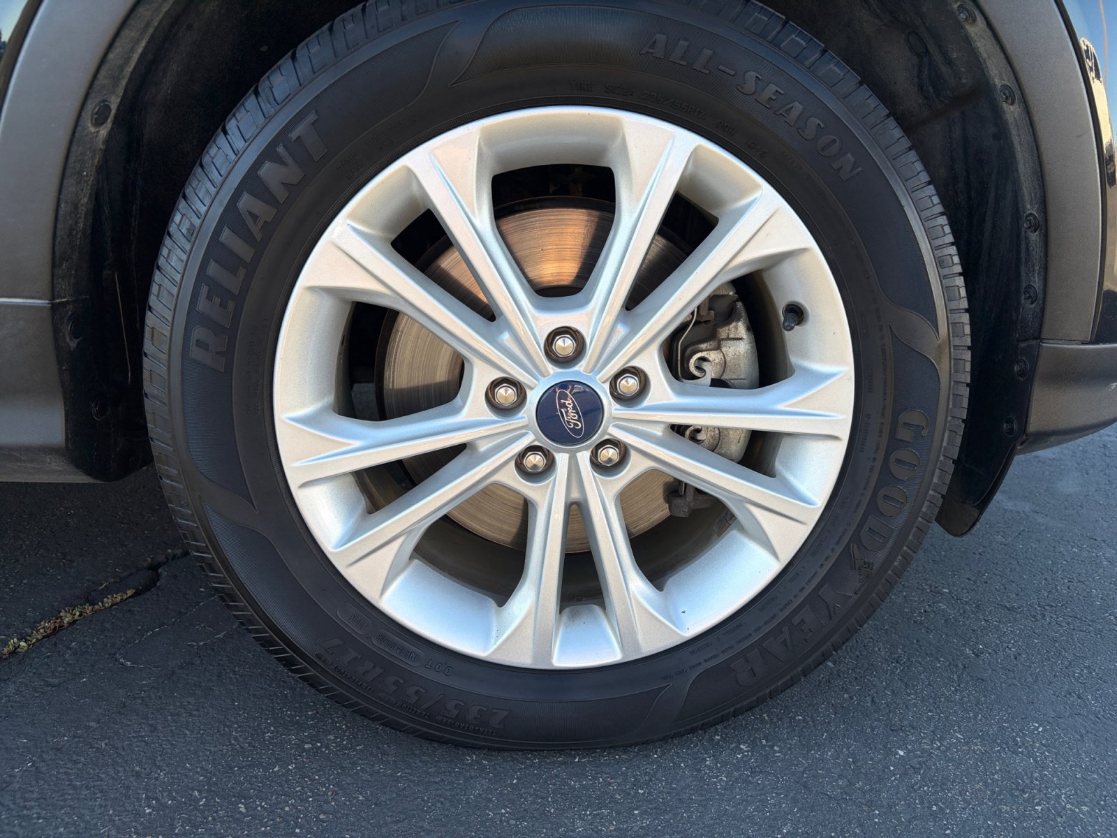 Used 2019 Ford Escape SE AWD/4WD image 28