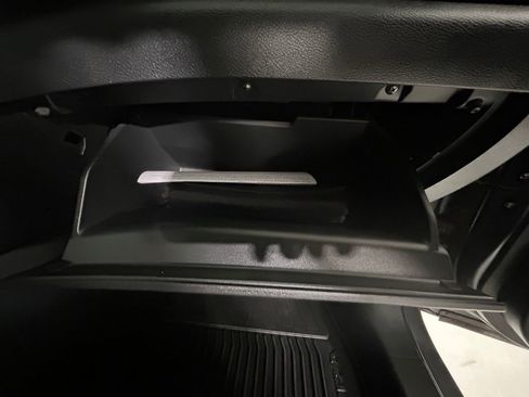 Used 2022 Nissan Sentra S w/ Trunk Package image 28