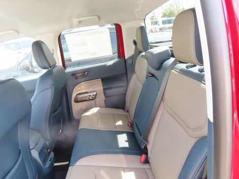 New 2026 Ford Maverick Lariat AWD/4WD image 15