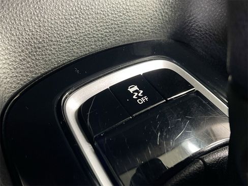 Used 2023 Toyota Corolla LE image 33