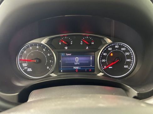 Used 2023 GMC Terrain SLE w/ Driver Convenience Package FWD image 18