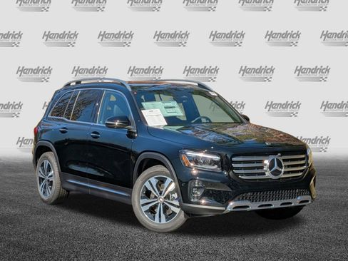 New 2026 Mercedes-Benz GLB 250 image 2