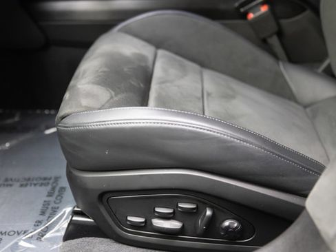 Used 2023 Porsche Taycan GTS image 48