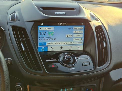 Used 2018 Ford Escape Titanium w/ Ford Safe & Smart Package AWD/4WD image 25