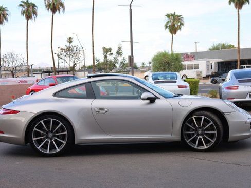 Used 2013 Porsche 911 Carrera 4 AWD/4WD image 13
