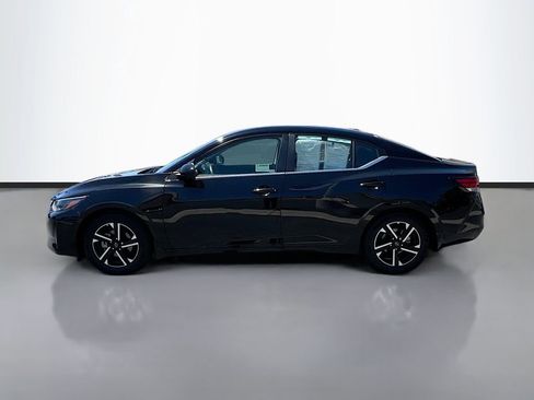 Used 2025 Nissan Sentra SV w/ All-Weather Package FWD image 8