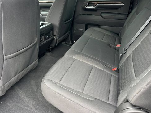 Used 2022 Chevrolet Silverado 1500 RST w/ Convenience Package II AWD/4WD image 12